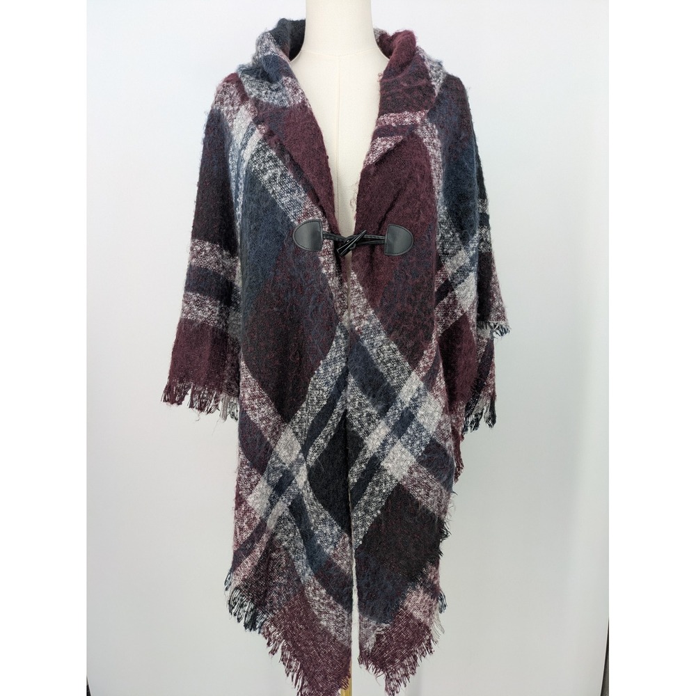 Altare Plaid Poncho Women OS Burgundy Blue Toggle Closure Fringed Wrap Fall Boho